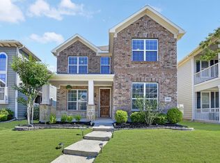 1425 Bull St, Aubrey, TX 76227