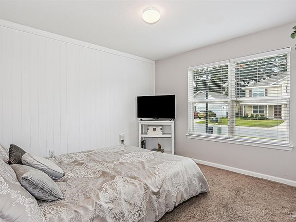 5th image of 9453 Lutoo Ln