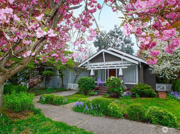 6525 23rd Avenue NE, Seattle, WA 98115
