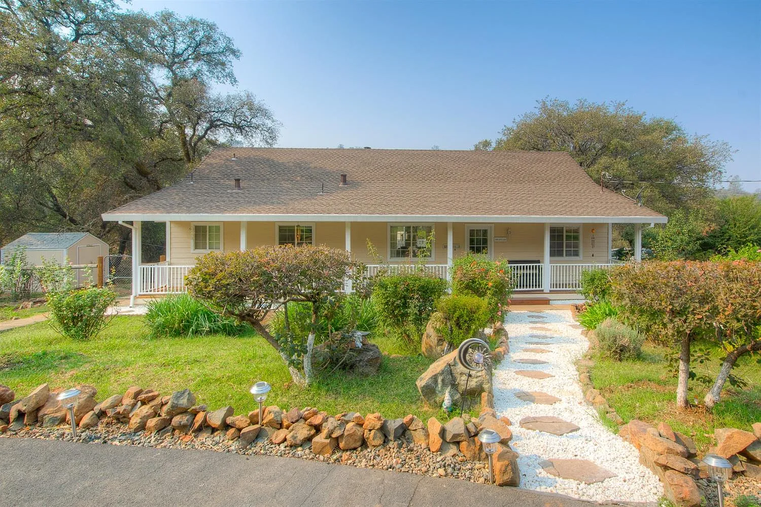 7522 White Oak Ln photo 1