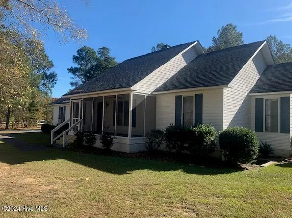 109 Sage Court, West End, NC 27376