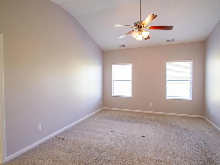 1068 Aronimink Dr — Photo 16
