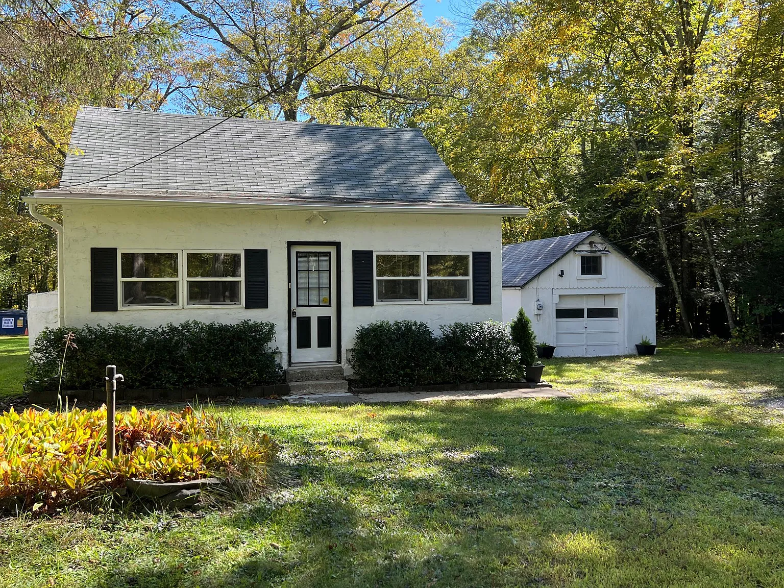 1412 Resica Falls Rd photo 1