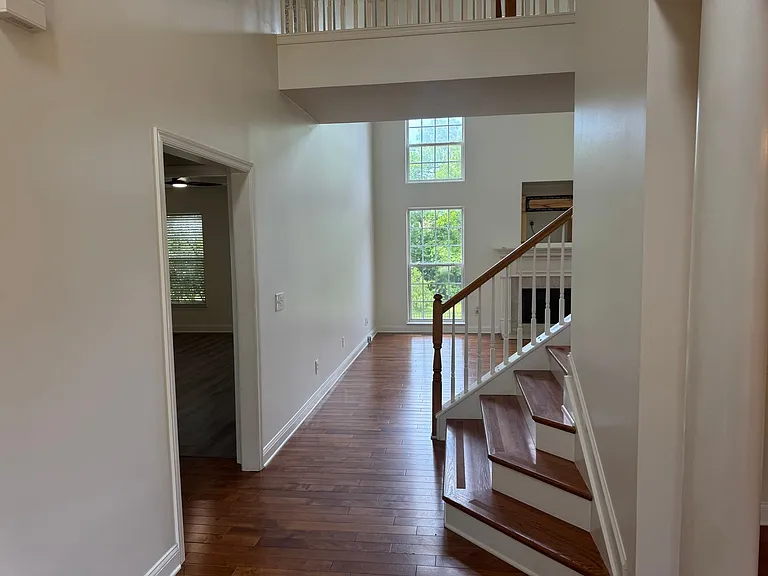 1316 Sweetwater Dr — Photo 5