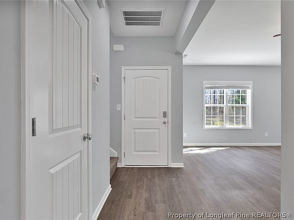 5th image of 258 Fieldbrook St
