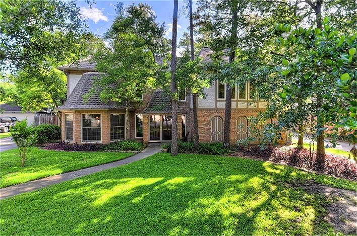 2nd image of 17918 Terranova West Dr