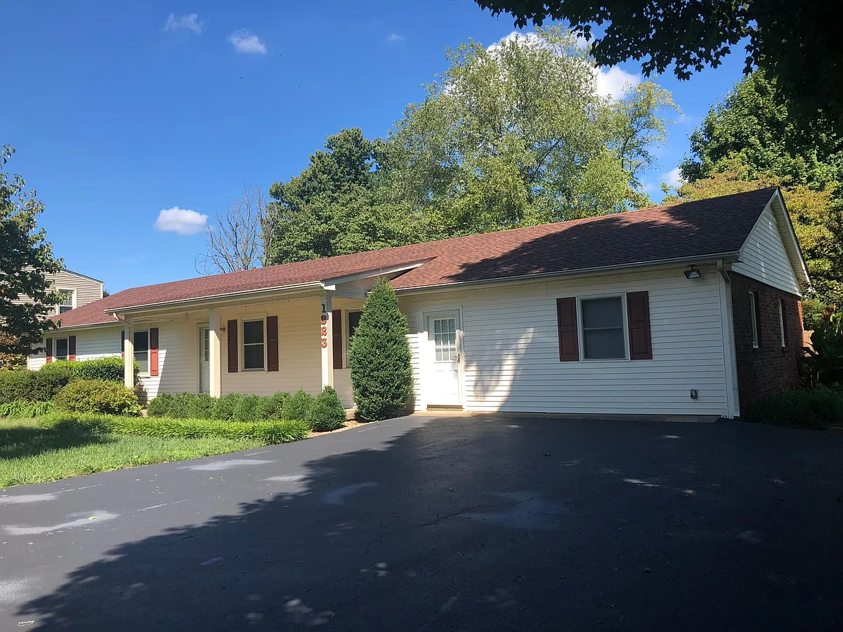 Building Photo - 1823 Grider Pond Rd