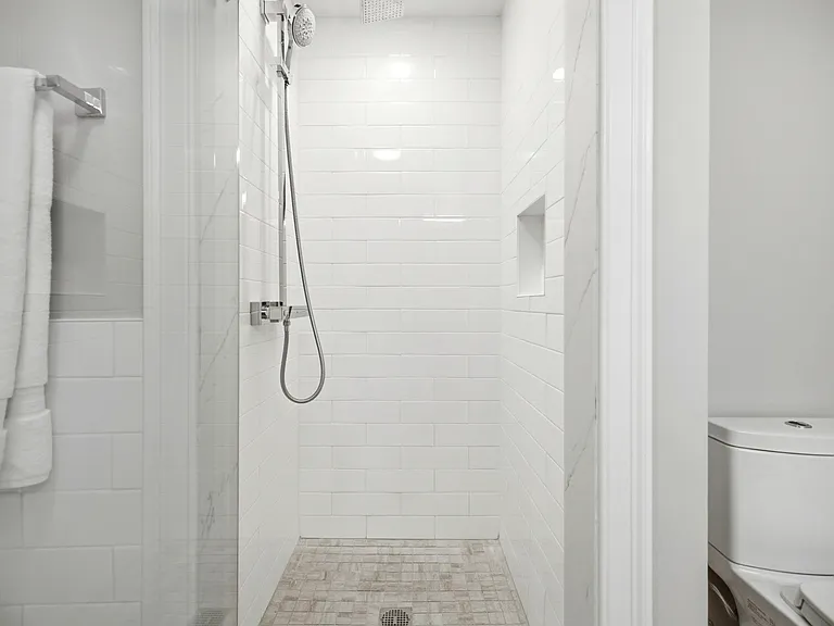 771 Harrison Ave #303A — Photo 17