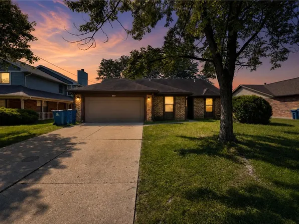 6522 Shull Rd, Dayton, OH 45424