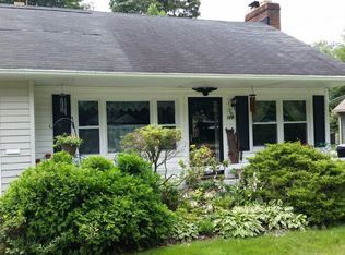 128 Ingleside Dr, Berea, OH