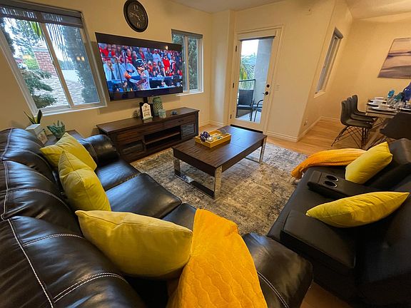 3rd image of 4151 Mission Blvd Unit 203