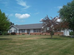 240 Lancaster Ct, Winfield, MO 63389