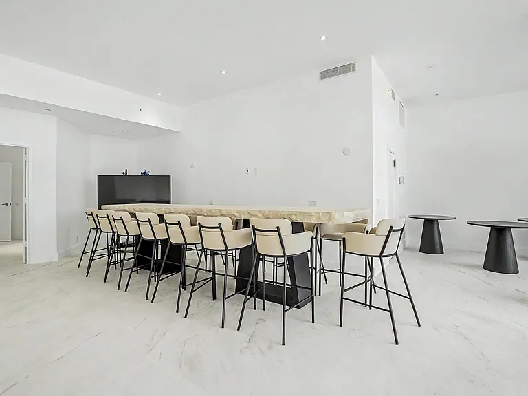 4201 N Ocean Blvd #203 — Photo 67