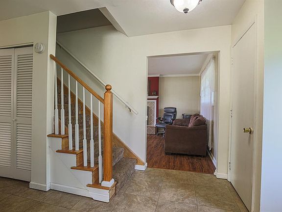 4th image of 5471 Ponderosa Dr