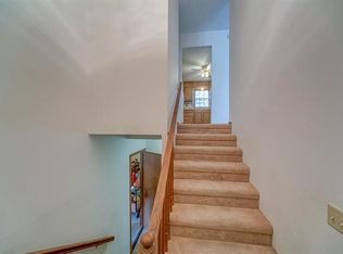 45 Village Dr, Swansea, IL