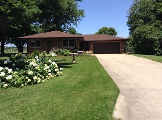 6993 Senippa Rd, Rockford, IL 61102