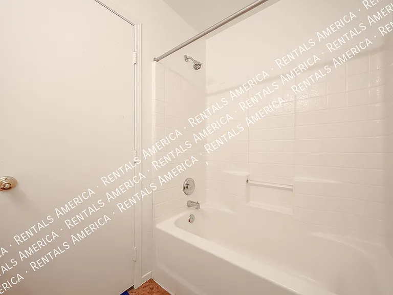 16195 W Lincoln St — Photo 20