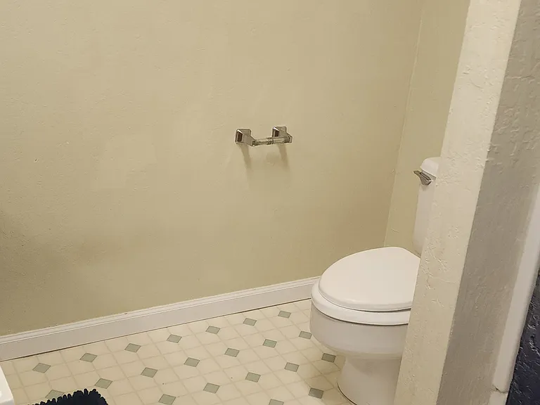 2808 Loyal Ln — Photo 18