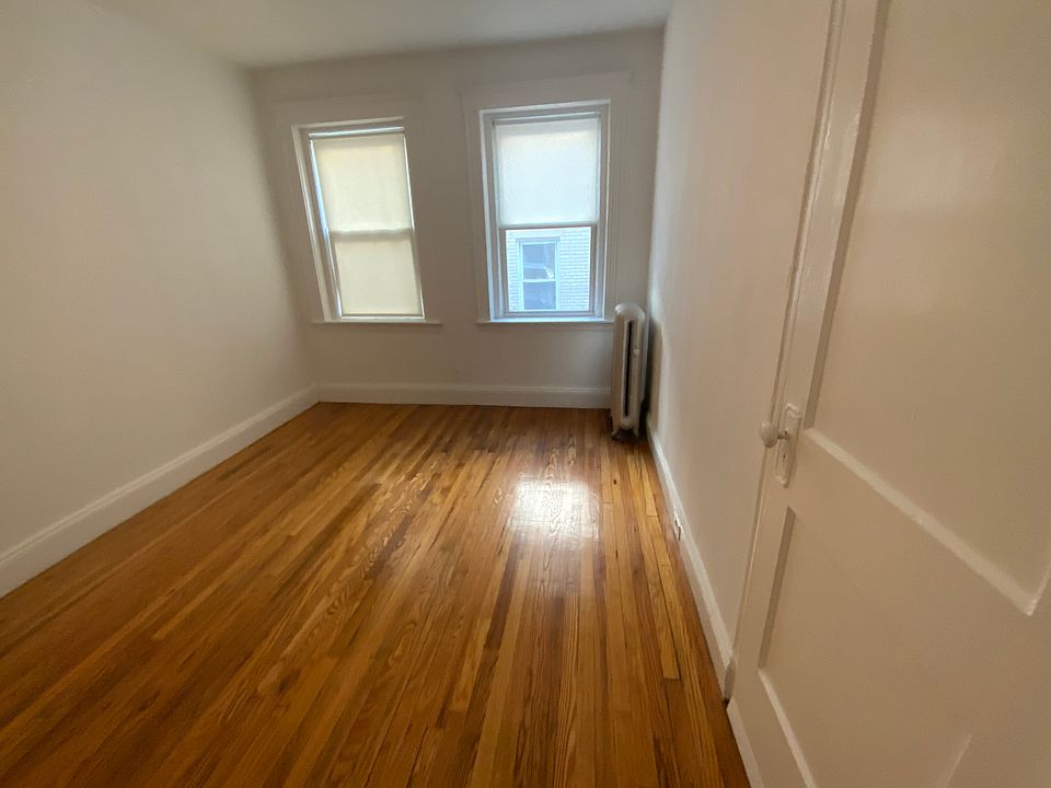 1st image of 119 Brainerd Rd #2