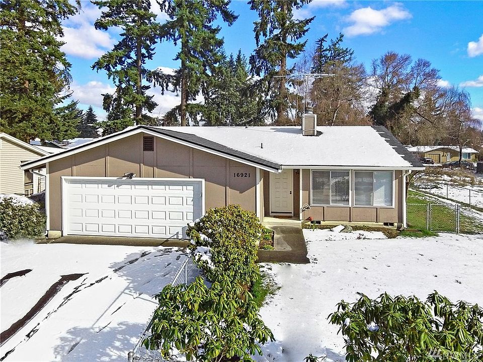 1st image of 16921 20th Ave E