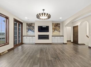 W238N7540 High Ridge Dr, Sussex, WI 53089