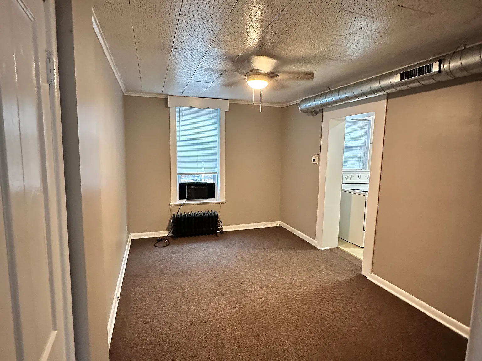 901 White Street — Photo 4