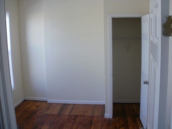 4th image of 514 44th St #3