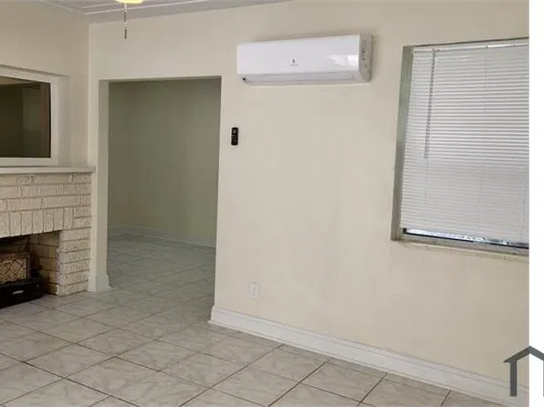 1922 Taylor St Floor 1, Hollywood, FL 33020