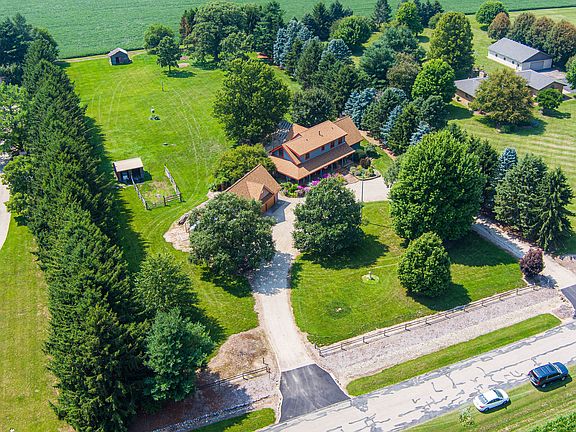 2nd image of 04N350 Pin Oaks Ln