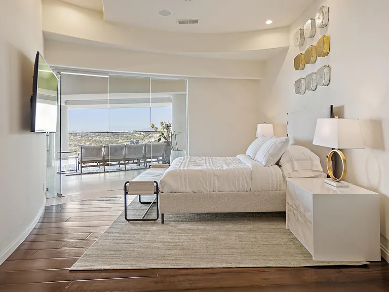 7447 Hillside Dr — Photo 26
