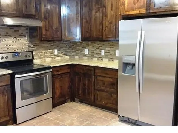 9704 Santa Monica Dr, Fort Worth, TX 76116