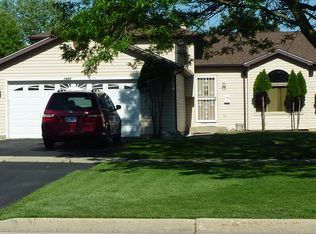 1885 President St, Glendale Heights, IL 60139