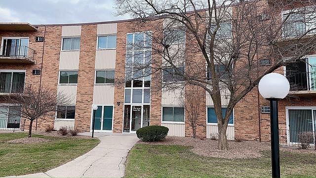 1st image of 9717 S Keeler Ave APT 206