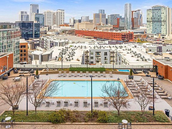 2nd image of 600 12th Ave S APT 1411