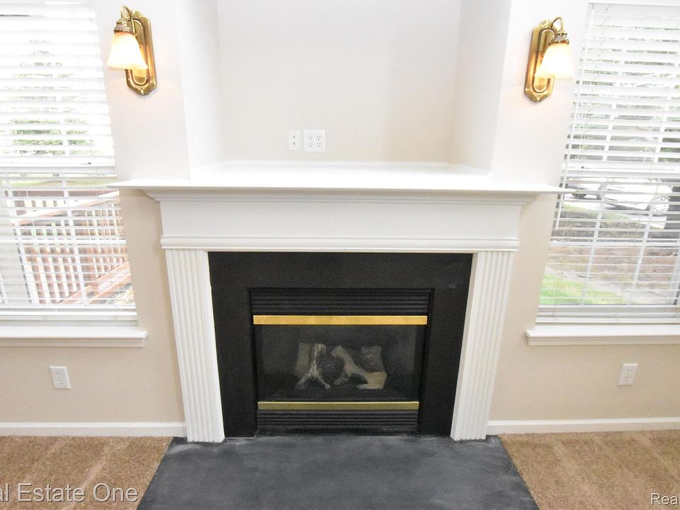 169 S Vista, photo 10