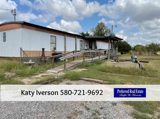 20708 E Gore Blvd, Marlow, OK 73055