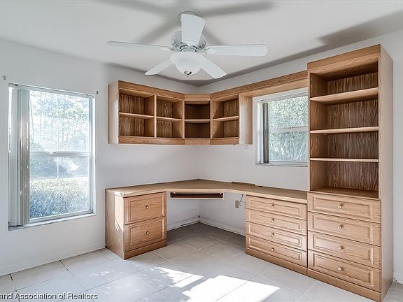 5th image of 511 Jupiter Ave NW