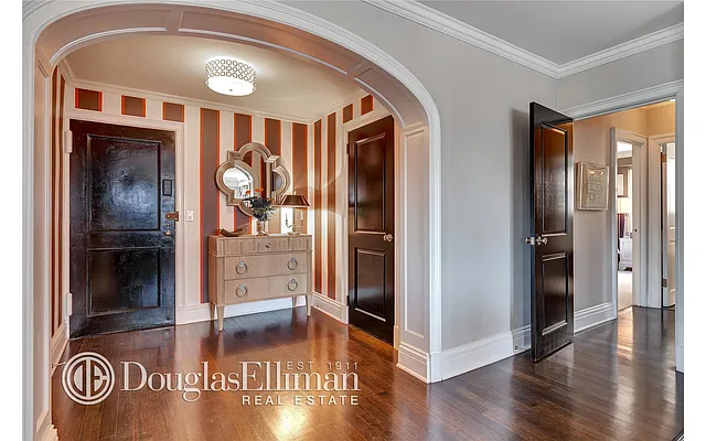 Sold by Douglas Elliman | media 15