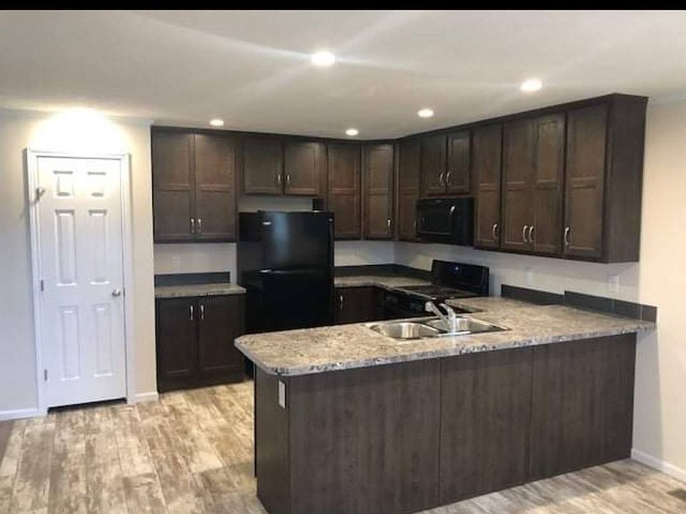1st image of 1250 Paree St #814