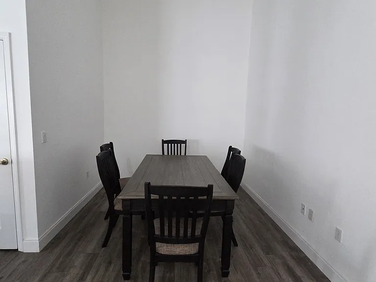 330 Dover Pl #203 — Photo 10