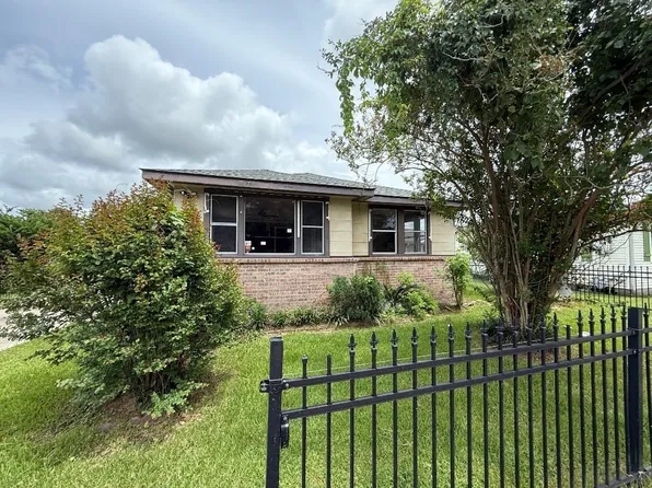 415 Marmande St, Houma, LA 70363