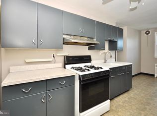 8035 Pine Rd FLOOR 2, Philadelphia, PA 19111