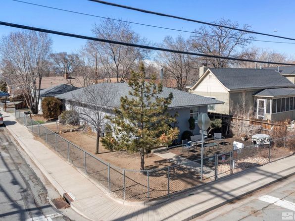 803 10th St, Sparks, NV 89431
