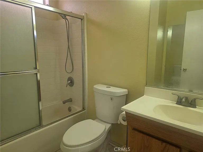 517 N Rural Dr — Photo 15
