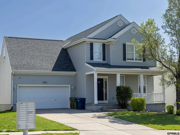 13805 Kelly Dr, Bellevue, NE 68123