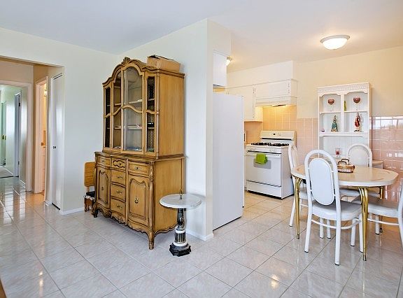 3rd image of 8025 W Oconnor Dr #5D