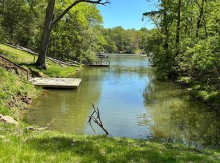 844 Elk Lake Resort Rd, Owenton, KY 40359