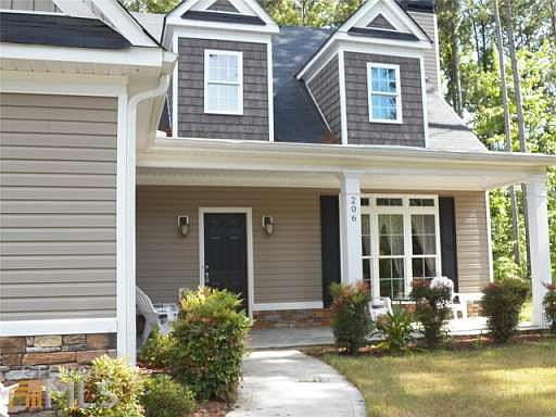 4th image of 206 Shiraz Ct