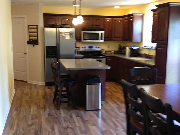 kitchen/dining