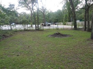 3040 Little Pine Ln, Vernon, FL 32462